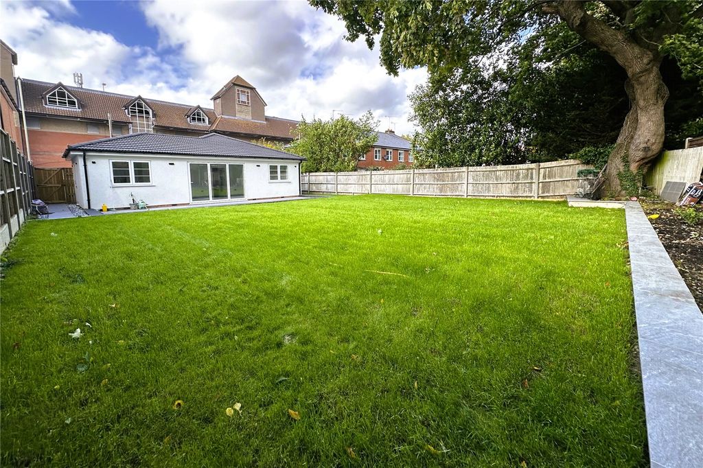 Property photo 1 of 17 Picture No. 38