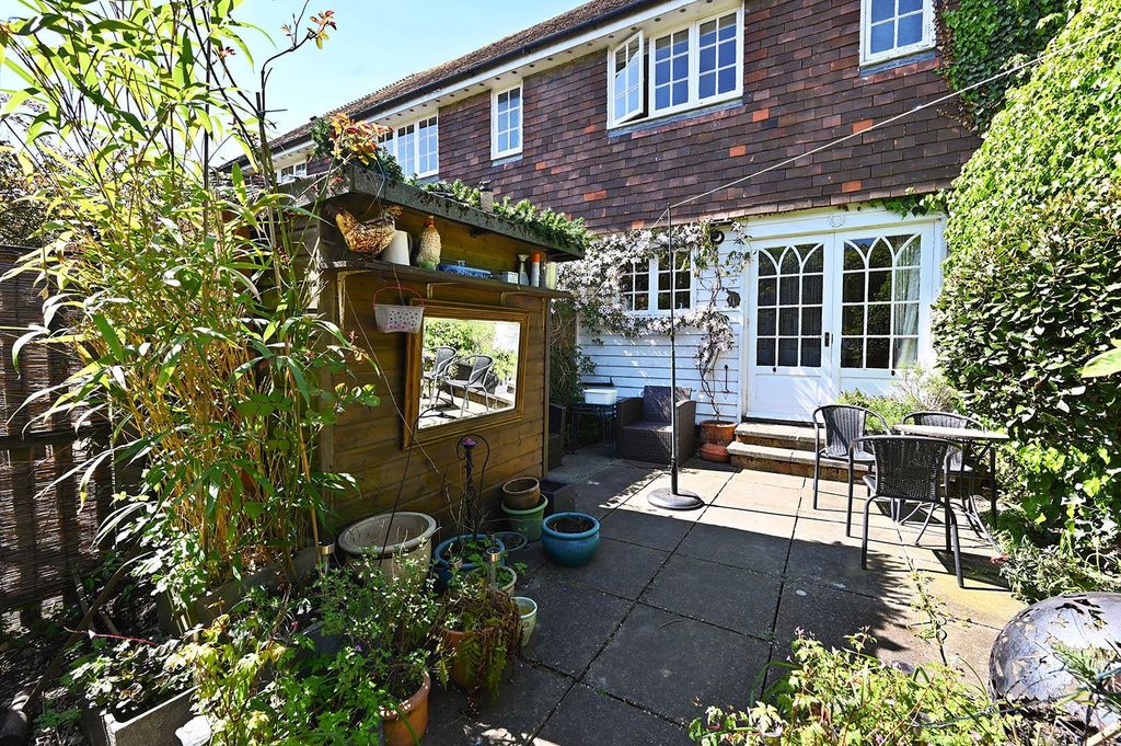 Property photo 3 of 16 15 Bells Lane-Tn30 (16).Jpg