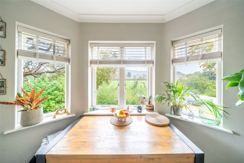 Property photo 3 of 10 Picture No. 08