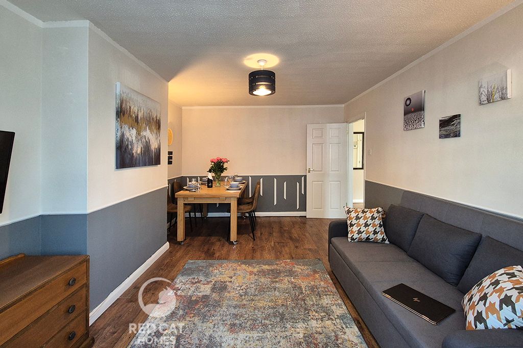 Property photo 2 of 31