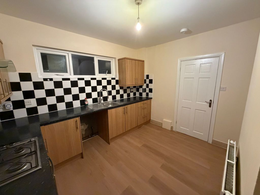 Property photo 2 of 11 Img-20251112-Wa0033