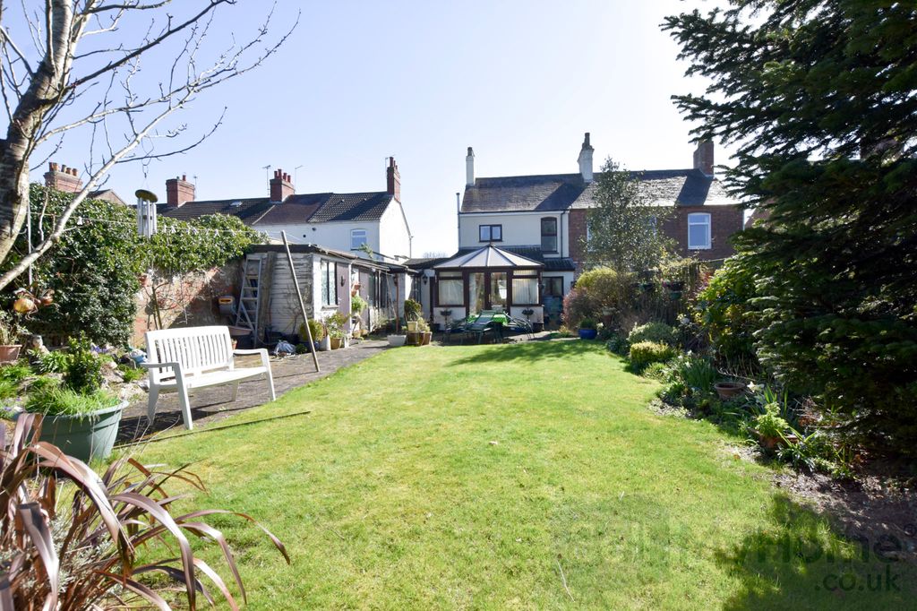 Property photo 2 of 21 Dsc_0008 (1)