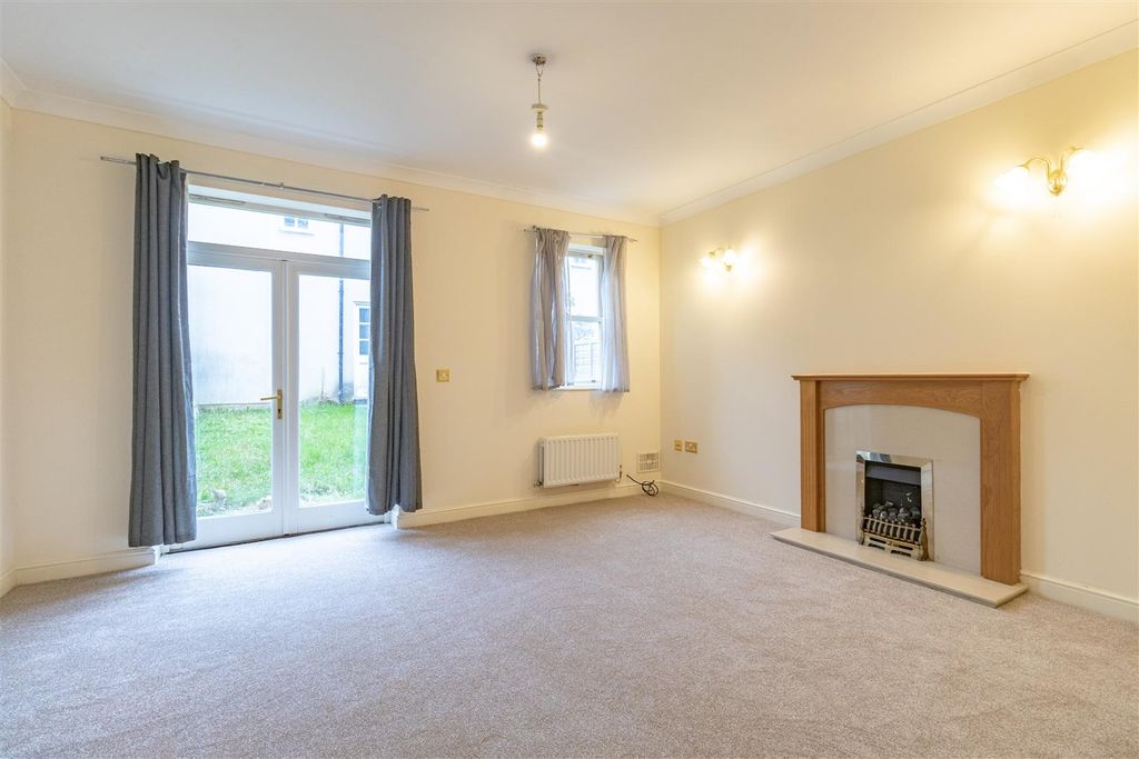 Property photo 2 of 14 Img_6088 2.Jpg