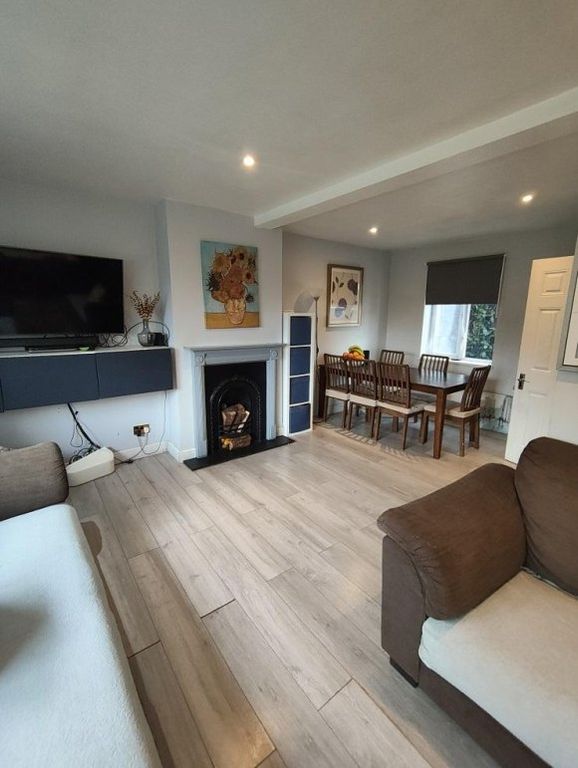 Property photo 2 of 10 Photo 10.Jpg