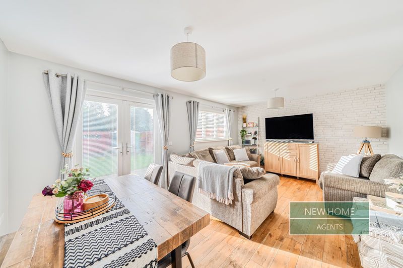 Property photo 2 of 21 Photo 11