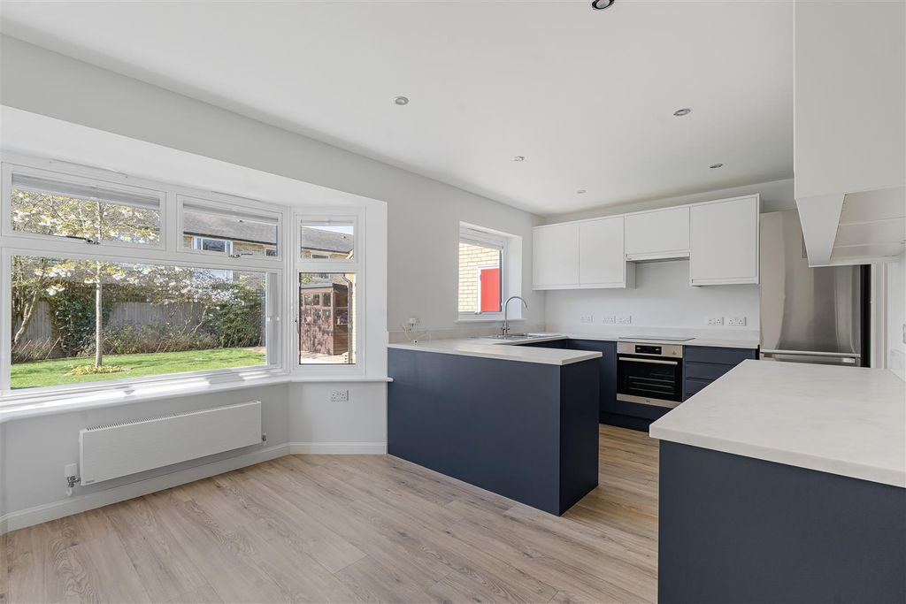 Property photo 2 of 23 Open Plan Kitchen/Dining Room