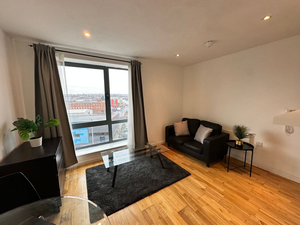 Property photo 1 of 5