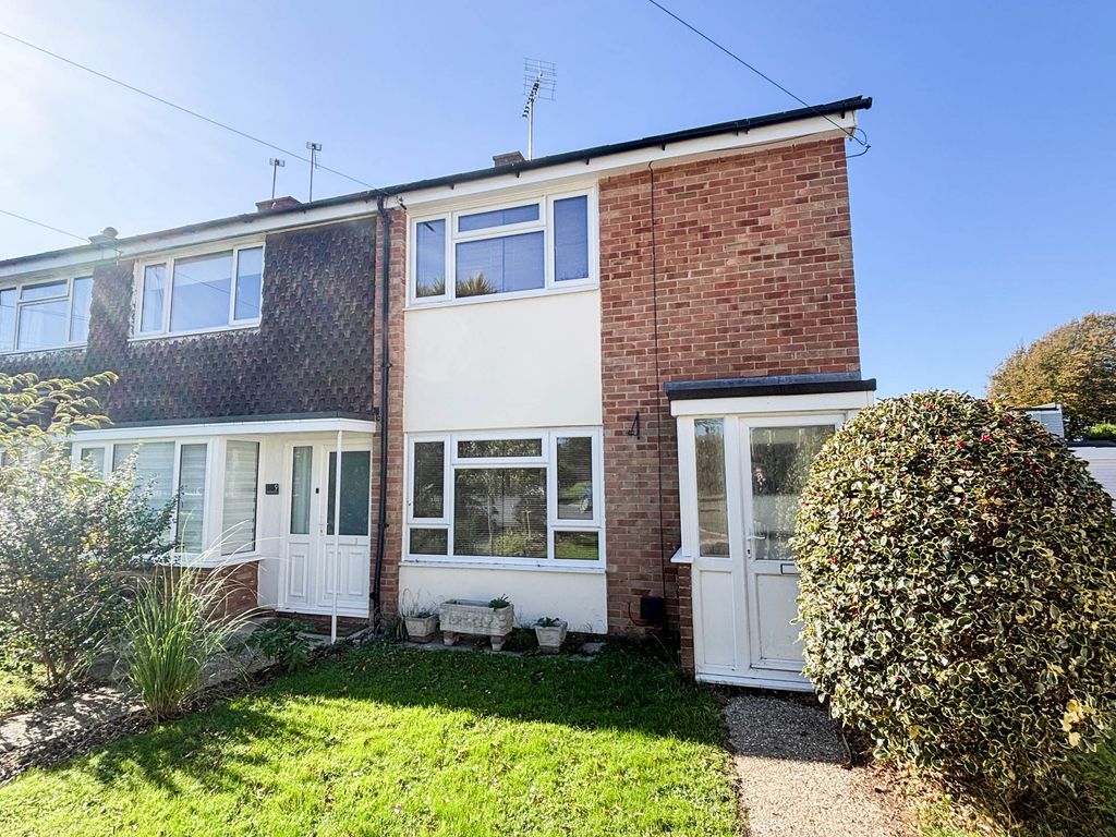 Property photo 1 of 9