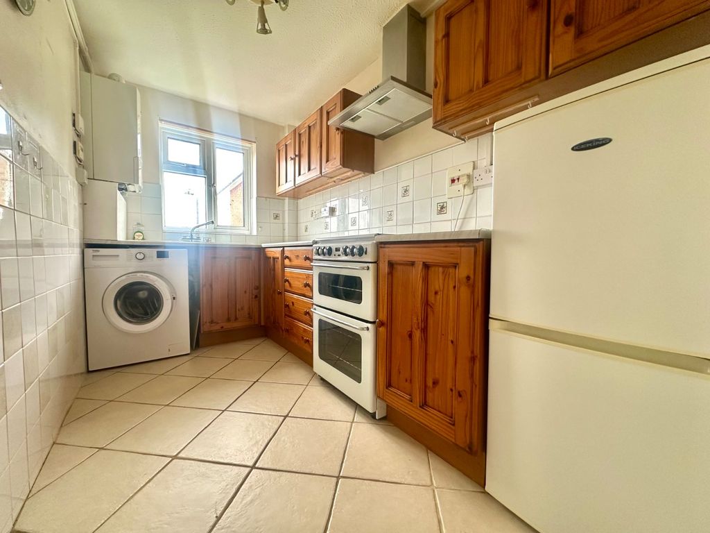 Property photo 2 of 5 Picture 2