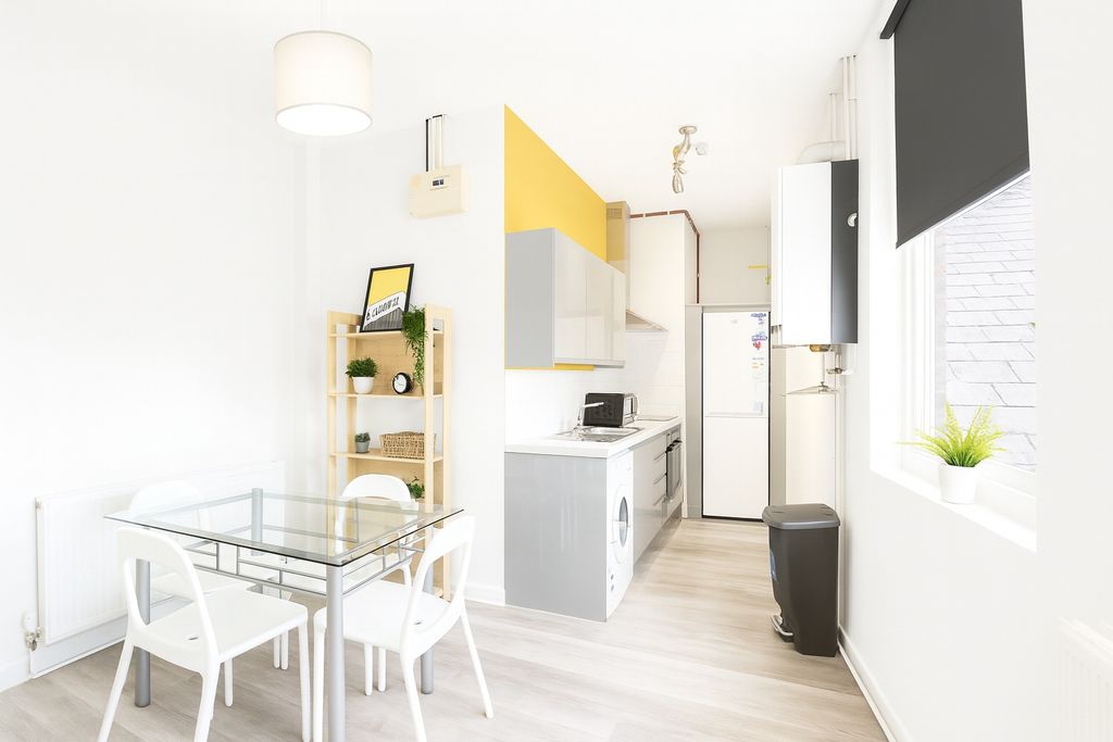 Property photo 2 of 6 Bright And Modern Kitchen With Ample Natural Light...