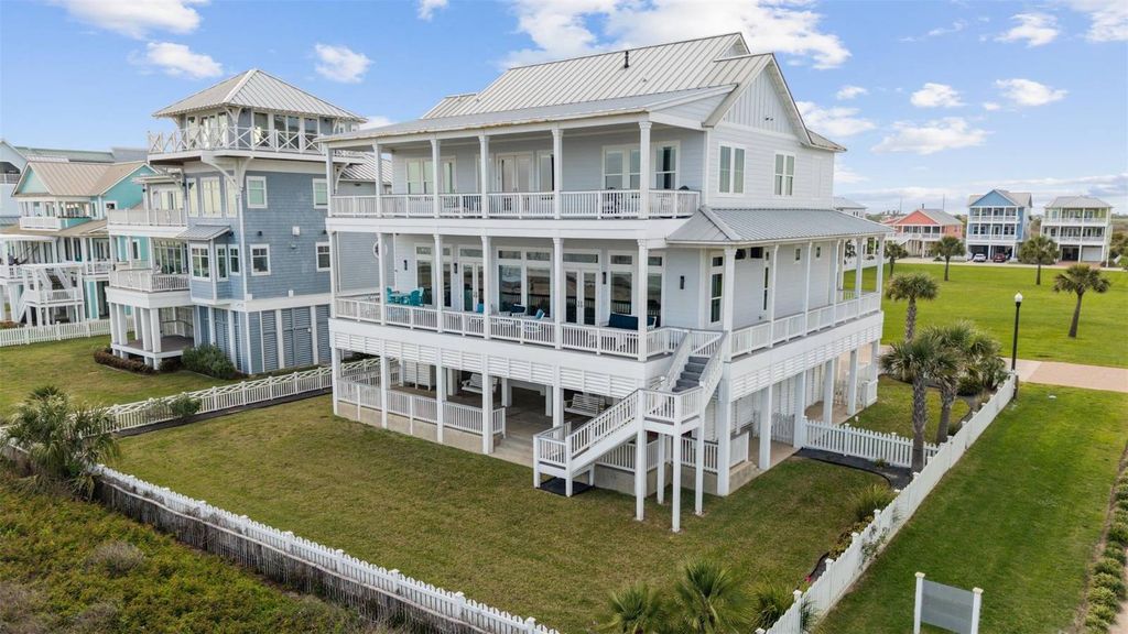 Property photo 2 of 48