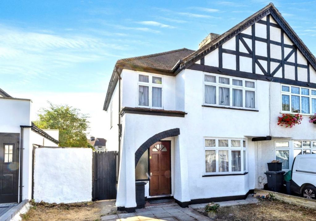 Property photo 1 of 13