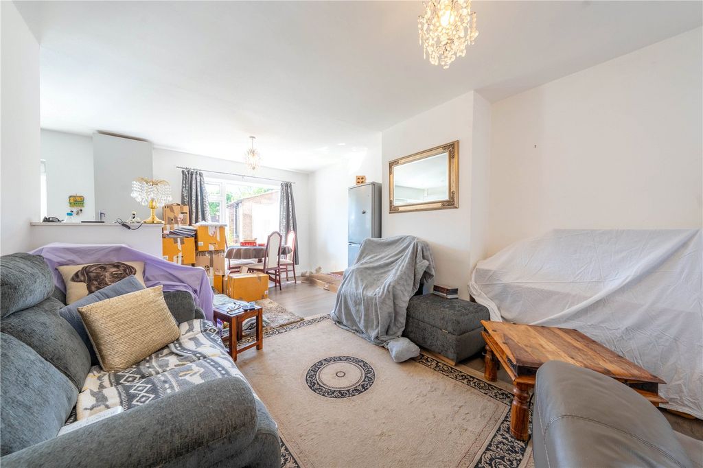 Property photo 3 of 19 Picture No. 06