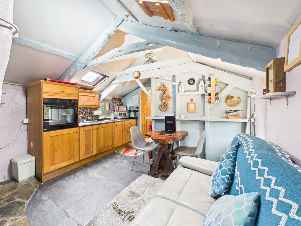 Property photo 3 of 15 Picture No. 07