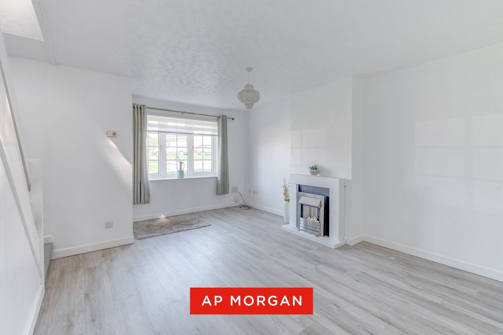 Property photo 3 of 13 Picture No. 08