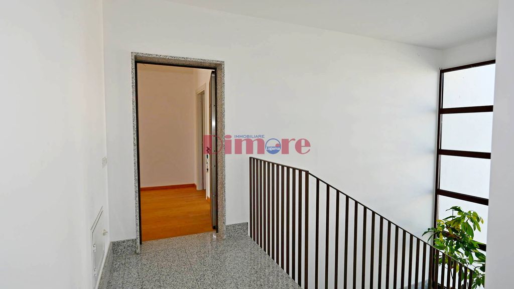 Property photo 1 of 7 <Alttext/>