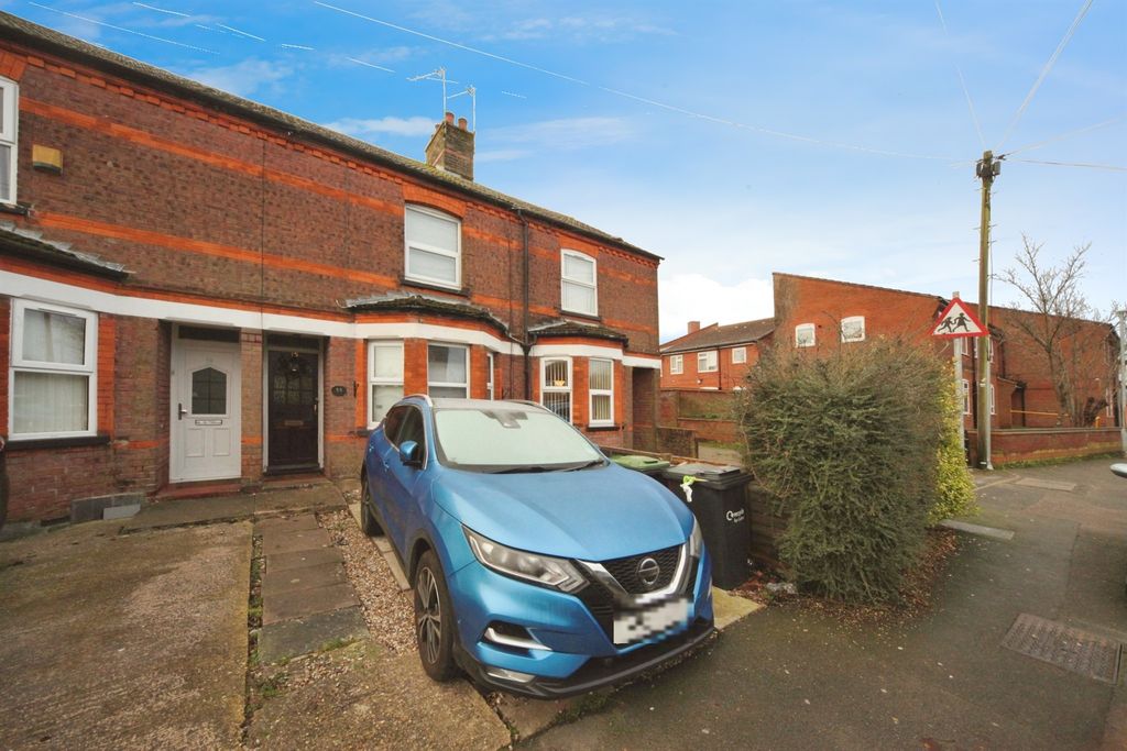 Property photo 1 of 15