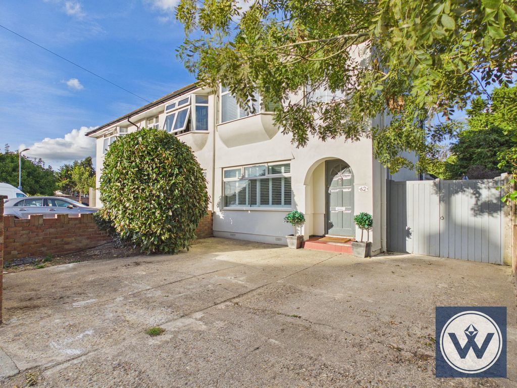 Property photo 1 of 36