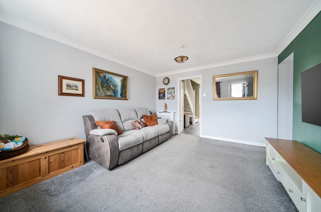 Property photo 2 of 22 1344287-19-68Ad839551A82
