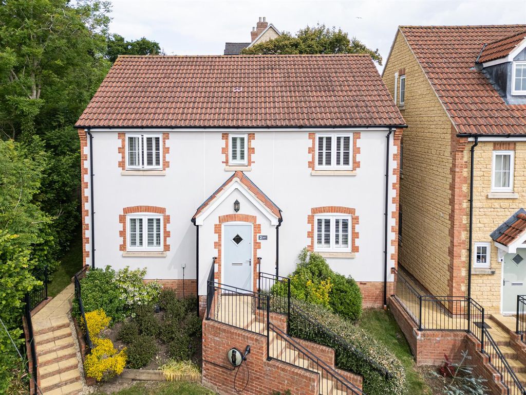 Property photo 1 of 29 2 Chandlers Mews-2.Jpg