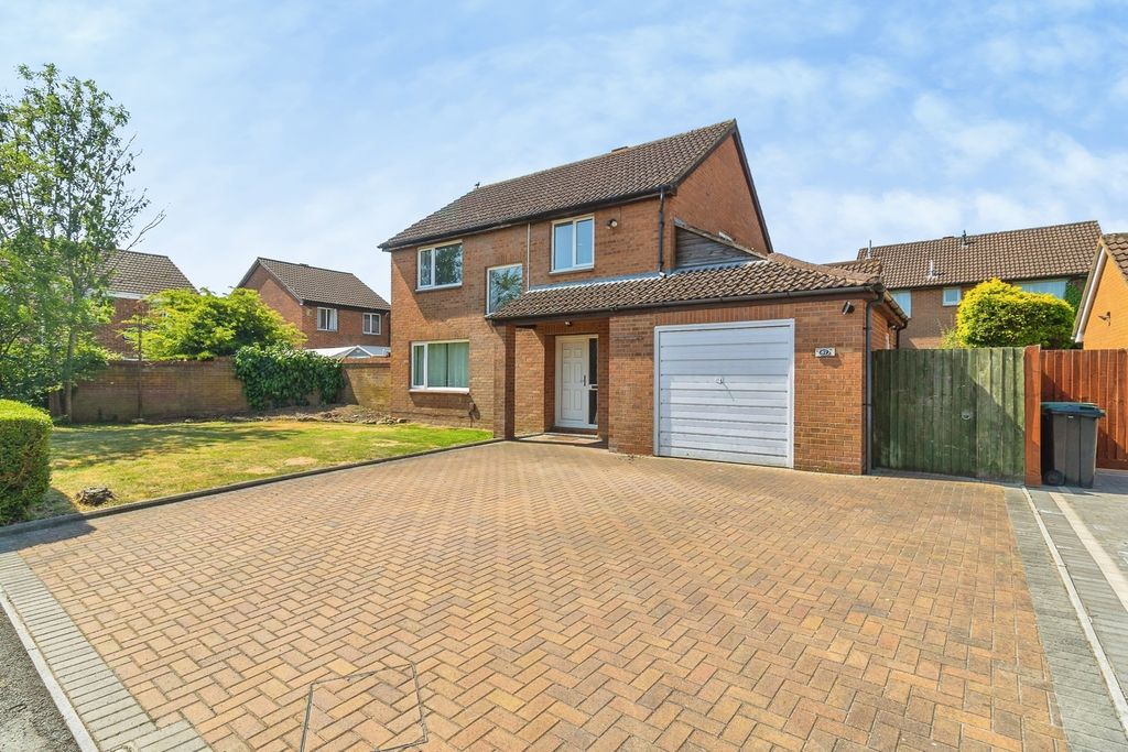Property photo 1 of 20 Pbox-Img.Jpg