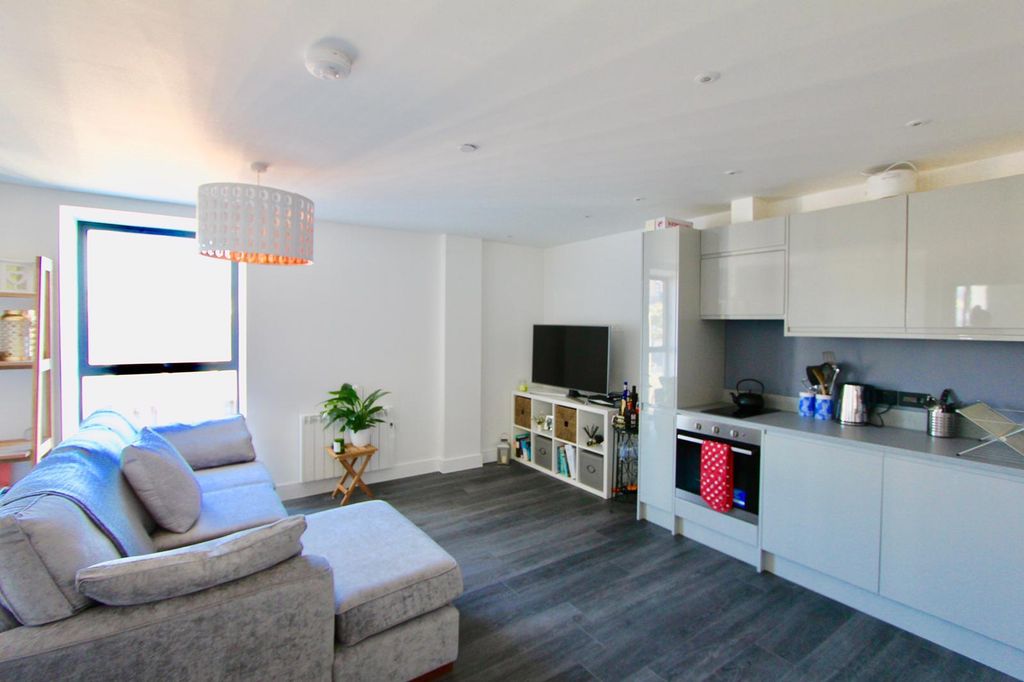 Property photo 2 of 13 Photo-2018-10-22-14-44-42 (3).Jpg