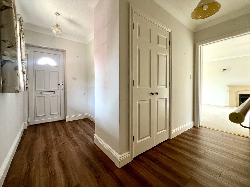 Property photo 2 of 16 Picture No. 07