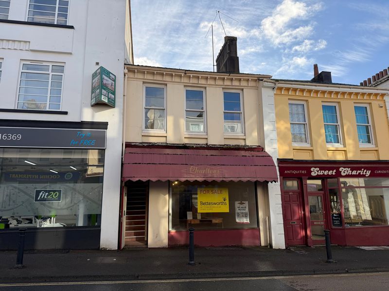 Property photo 1 of 6 Photo 6