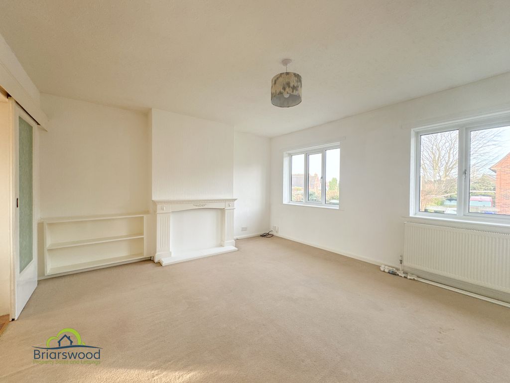 Property photo 2 of 8 Gallery