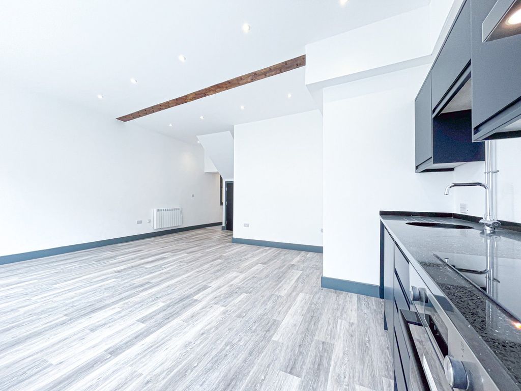 Property photo 2 of 12 Kitchen/Living Space