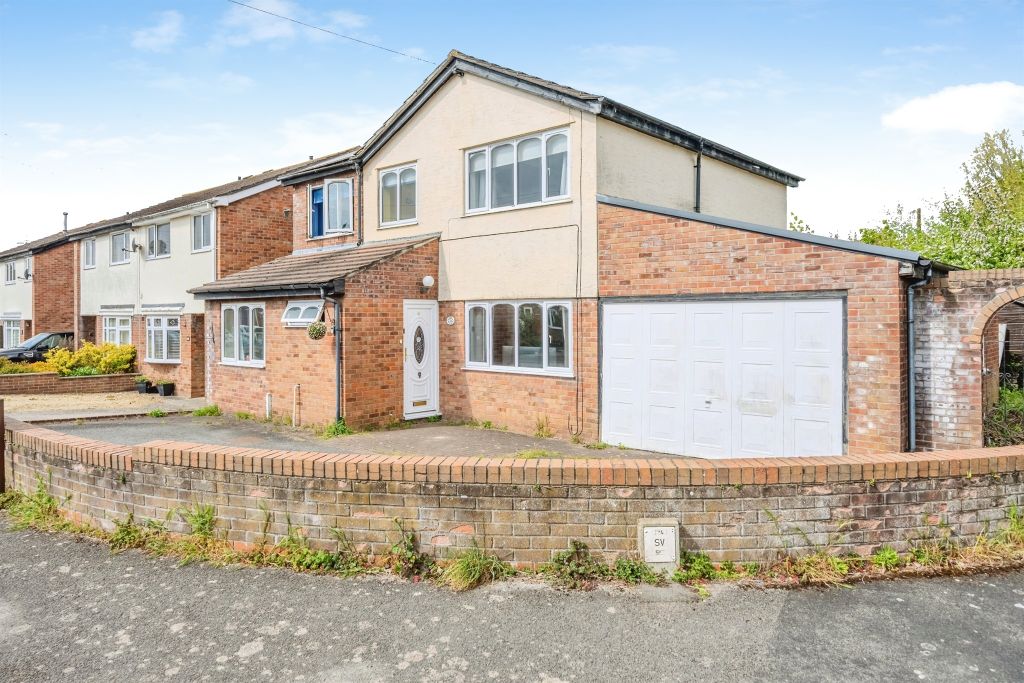 Property photo 1 of 31