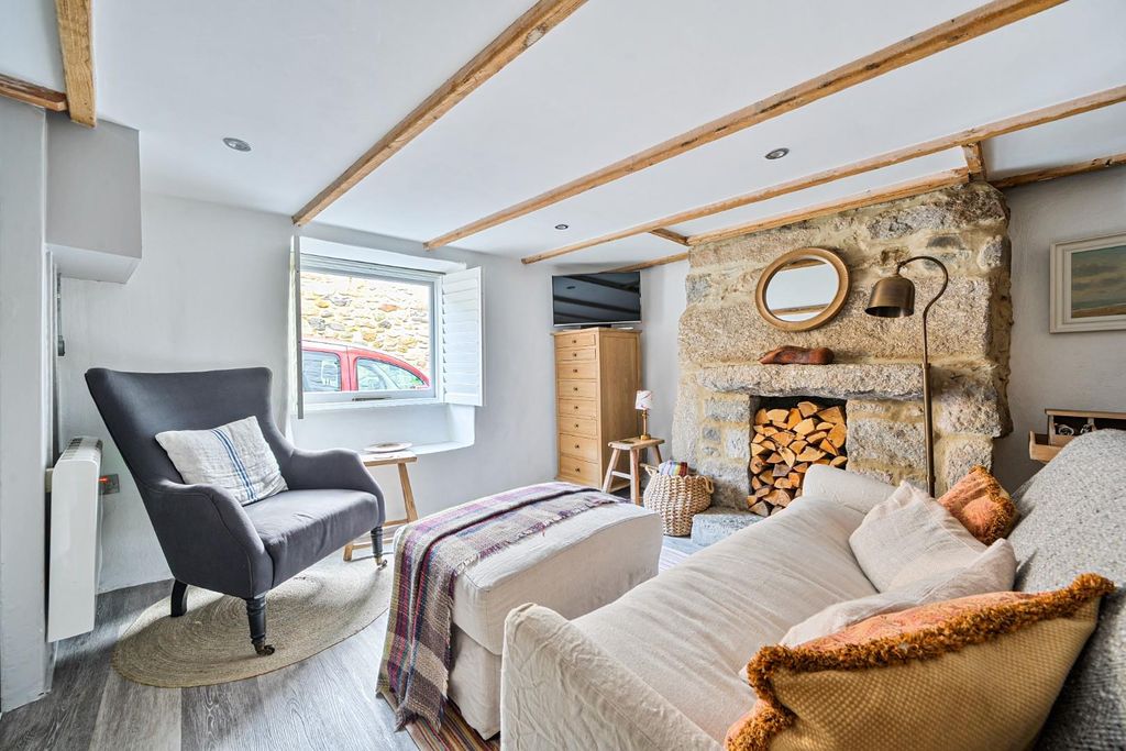 Property photo 3 of 16 Reception Room