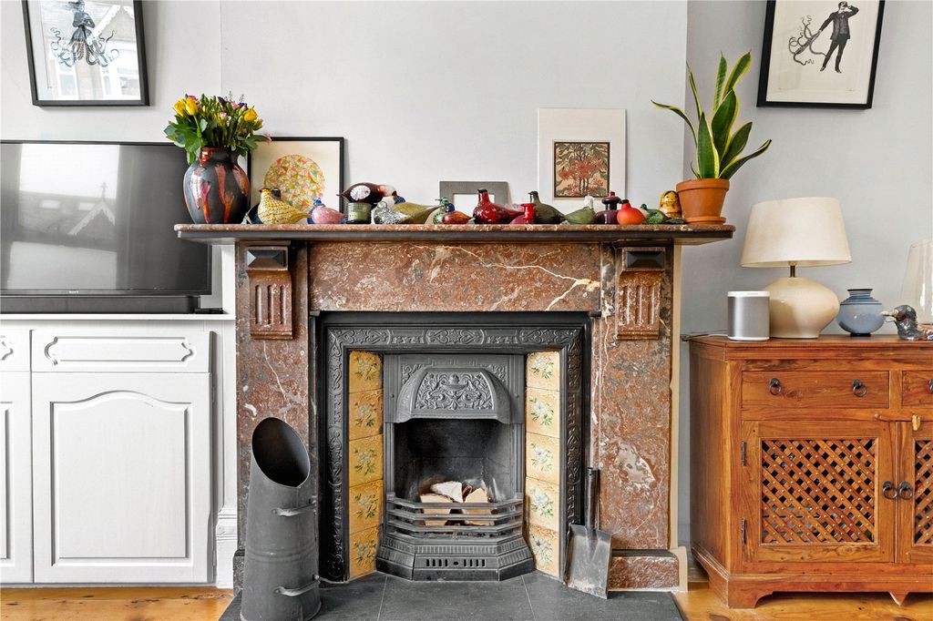 Property photo 3 of 25 Picture No. 04