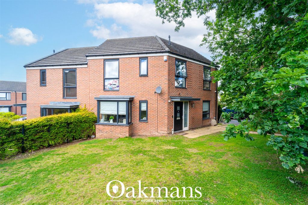 Property photo 2 of 32 Picture No. 31