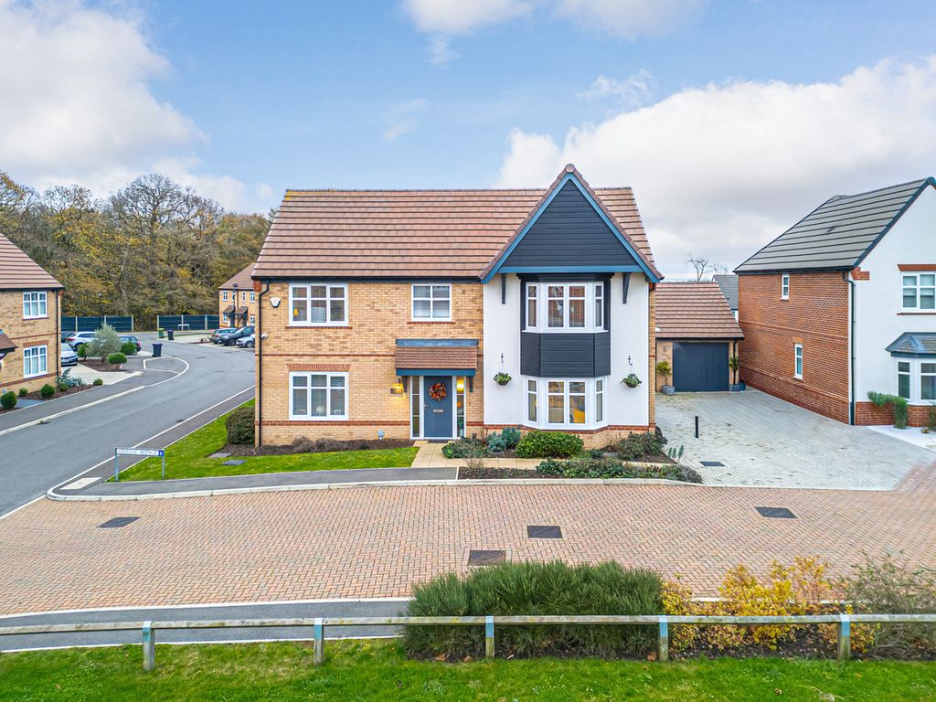 Property photo 1 of 28