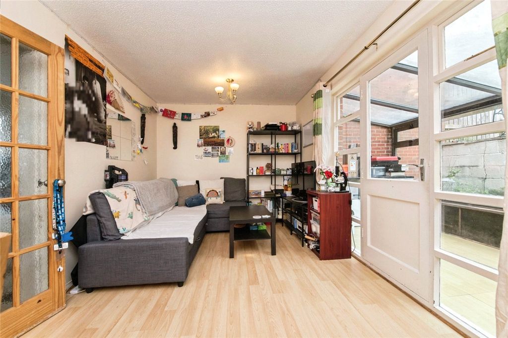 Property photo 3 of 13 Picture No. 50