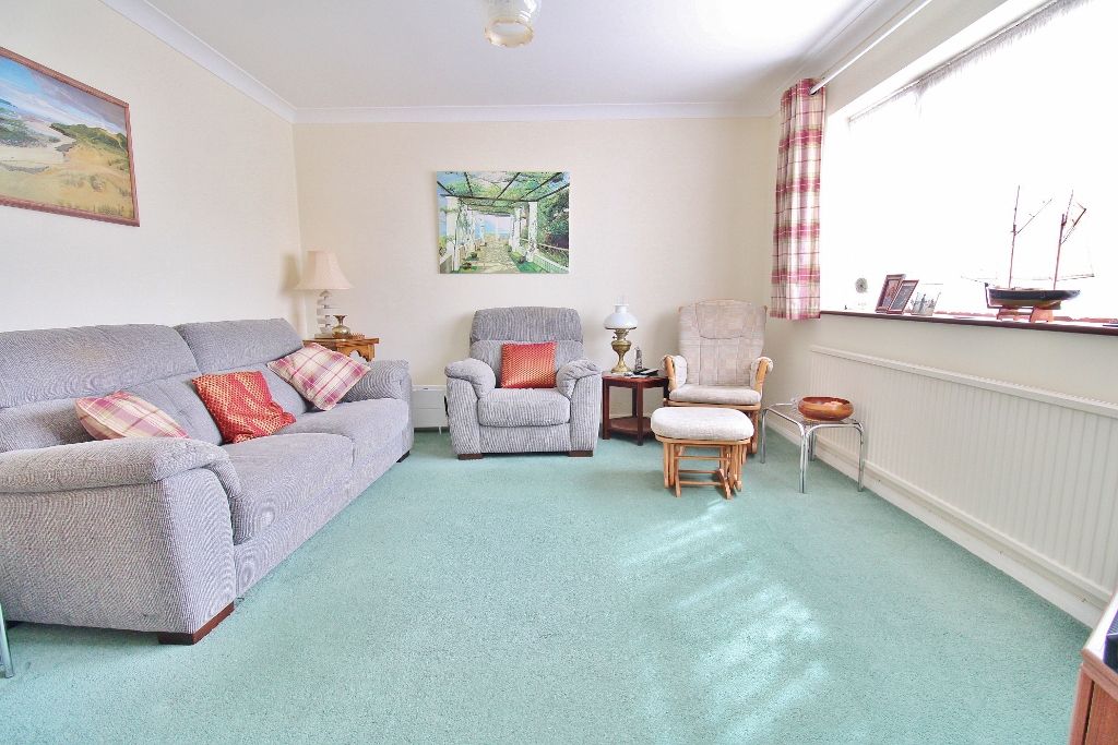 Property photo 3 of 27