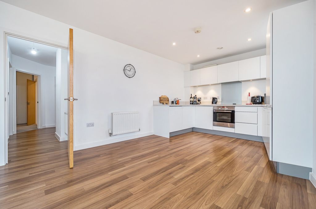 Property photo 2 of 28 Living Area