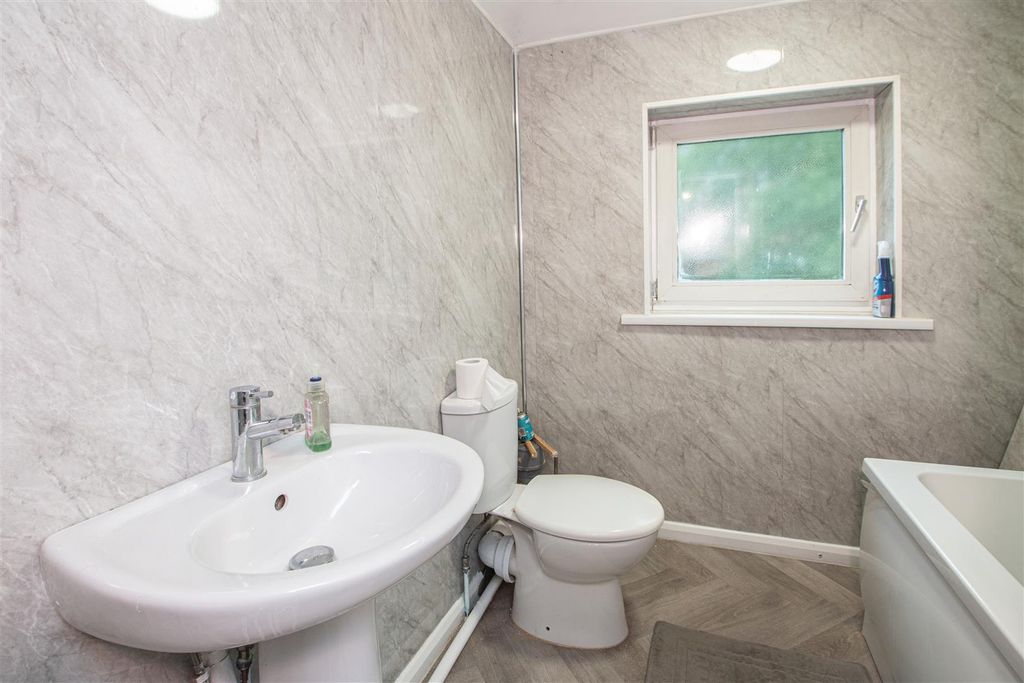 Property photo 3 of 10 40Braybrook_10.Jpg