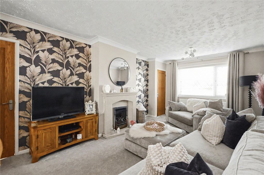 Property photo 2 of 20 Picture No. 09