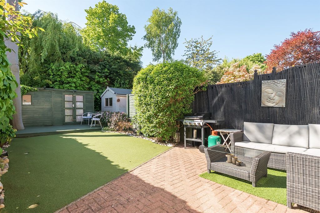 Property photo 2 of 15