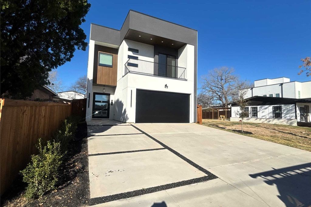 Property photo 2 of 5 <Alttext/>