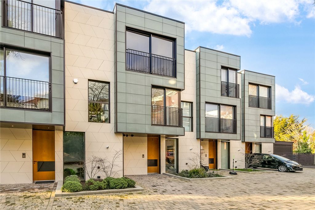 Property photo 1 of 15 Picture No. 16