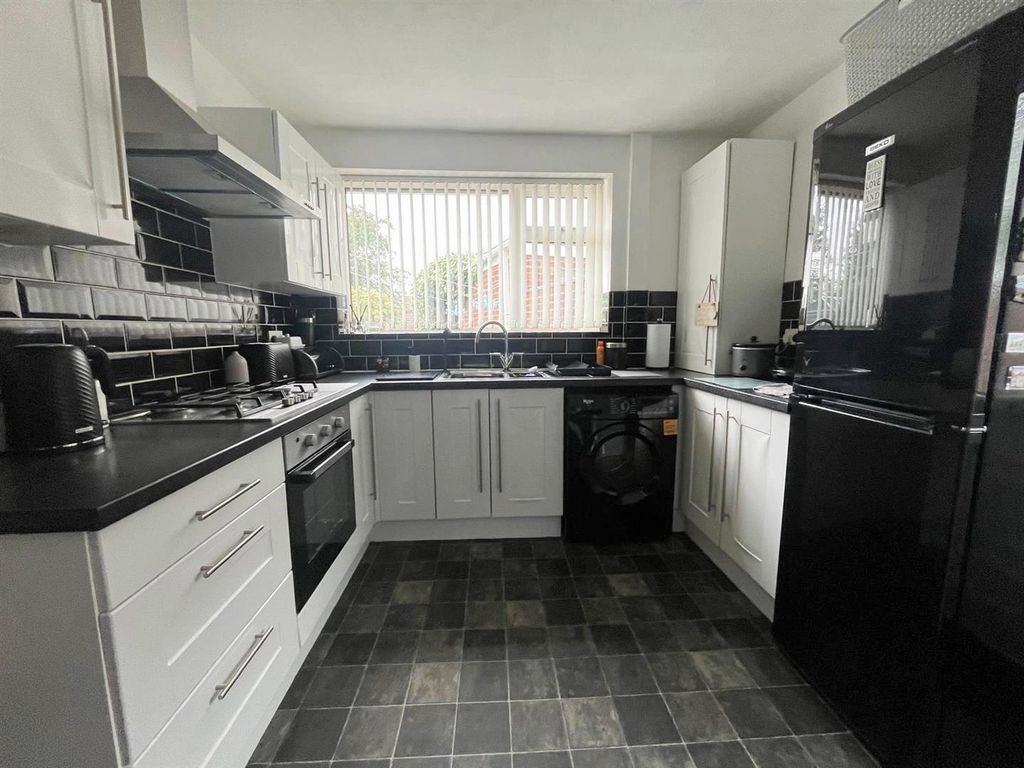 Property photo 3 of 20 Image (1).Png