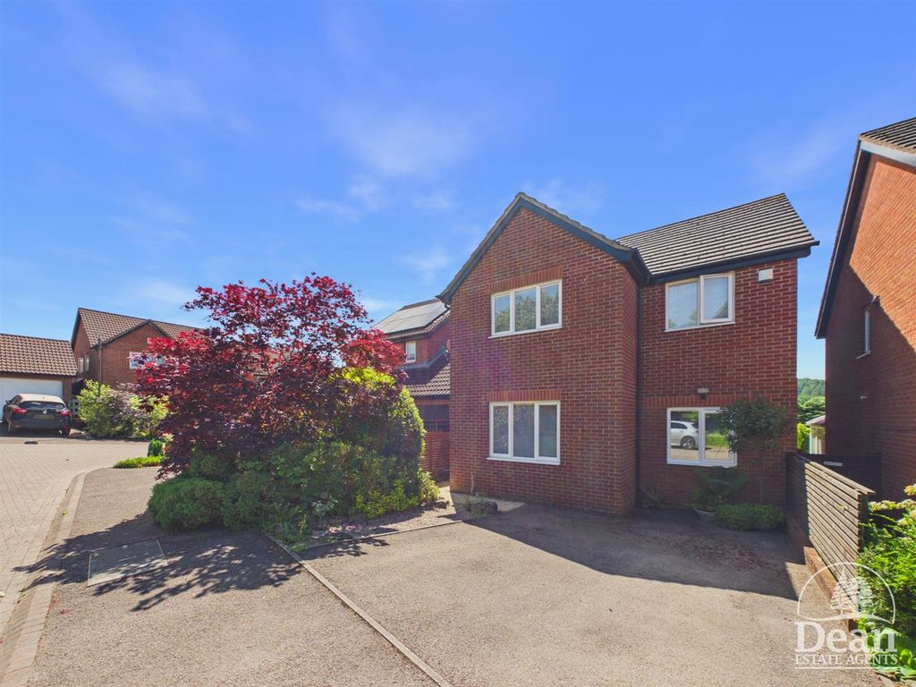 Property photo 1 of 26