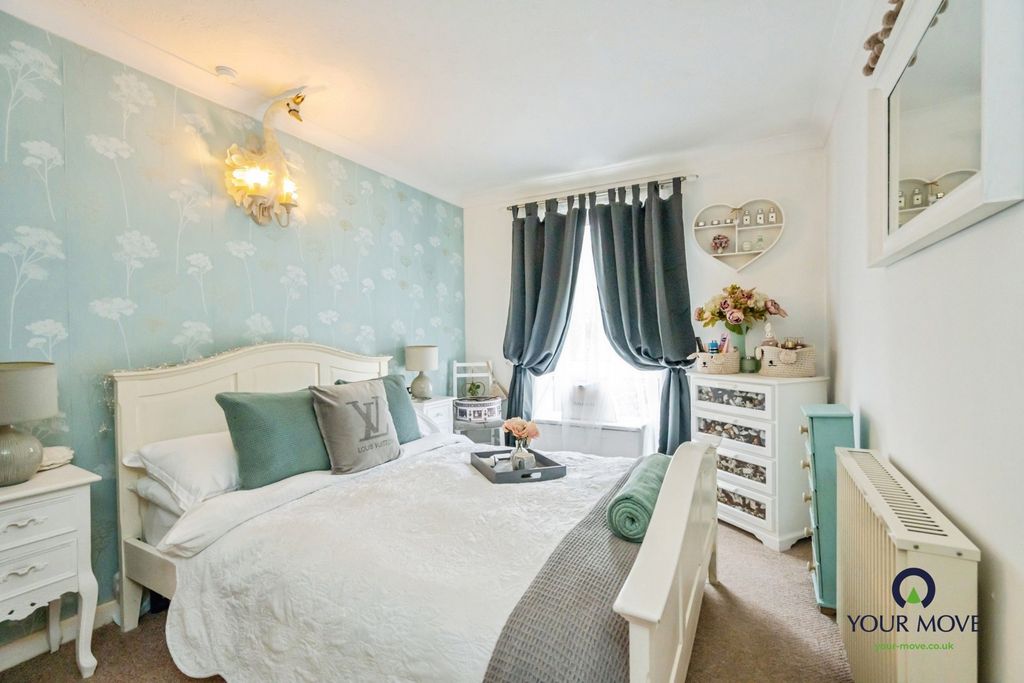 Property photo 3 of 15 Pbox-Img.Jpg