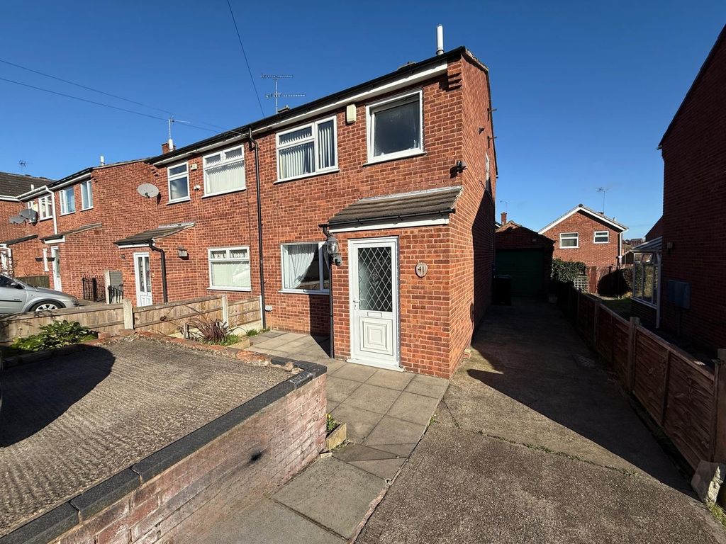 Property photo 1 of 11