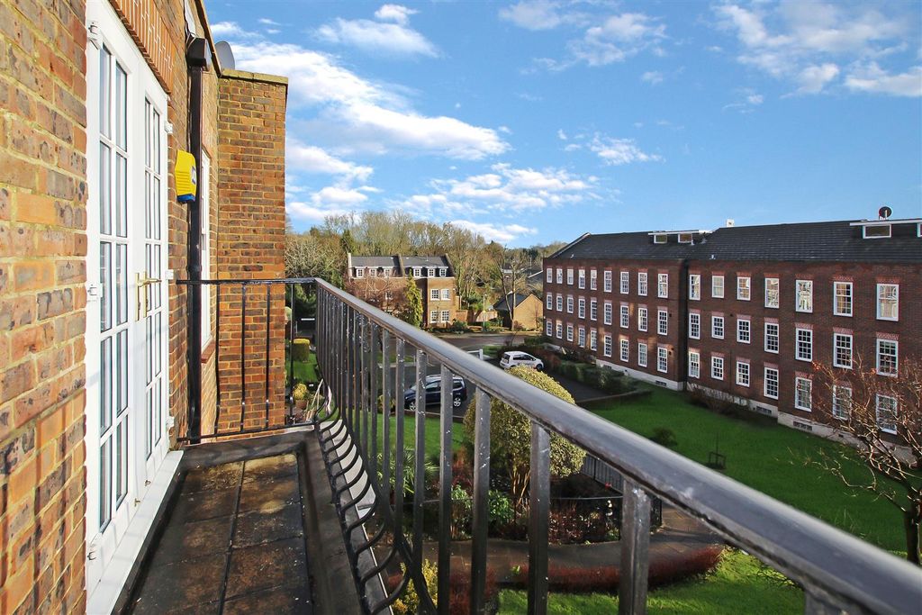 Property photo 3 of 13 Img_3252.Jpg