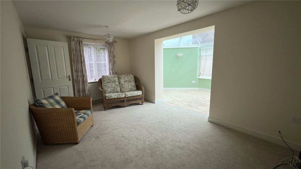 Property photo 3 of 27 Picture No. 26