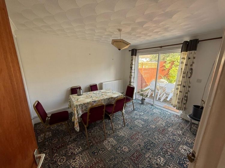 Property photo 3 of 11 16